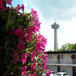 Fairway Inn By The Falls